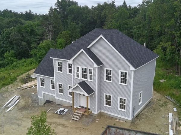 4 Katie Ln, Groveland, MA 01834