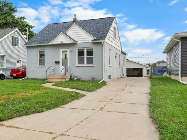 514 Hartman Avenue, Waterloo, IA 50701
