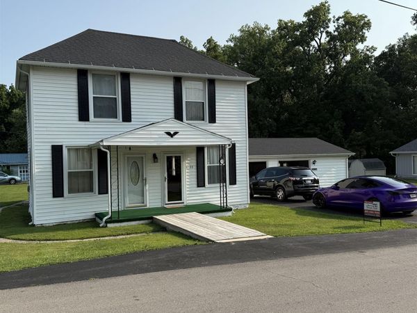 22 E Branson Street, LaFontaine, IN 46940