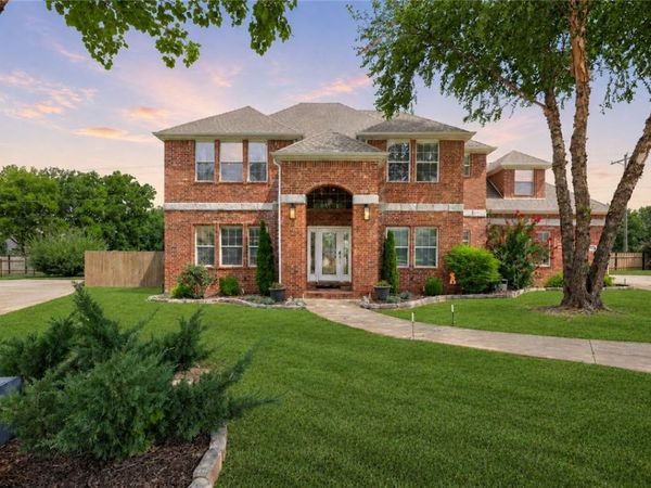 210 NW Olinka Pass Street , Bentonville, AR 72712
