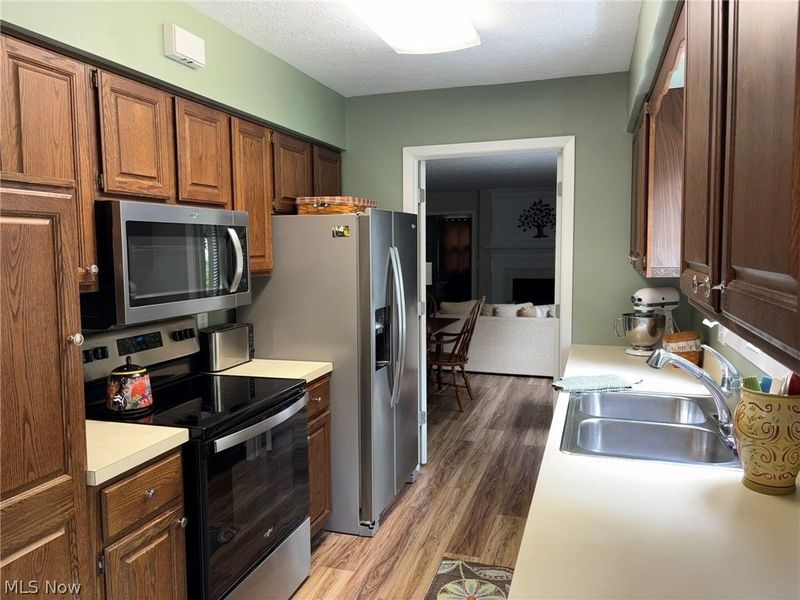 375 Yorktown Place, Unit D2, Vermilion, OH 44089 Photo 11