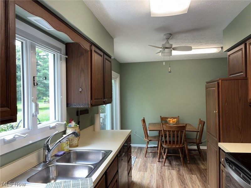 375 Yorktown Place, Unit D2, Vermilion, OH 44089 Photo 12