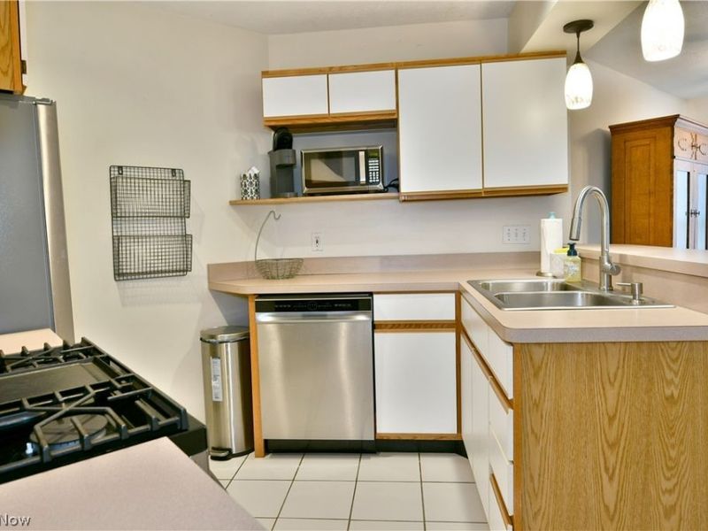 1283 Red Tail Hawk Court, Unit 3, Youngstown, OH 44512 Photo 20