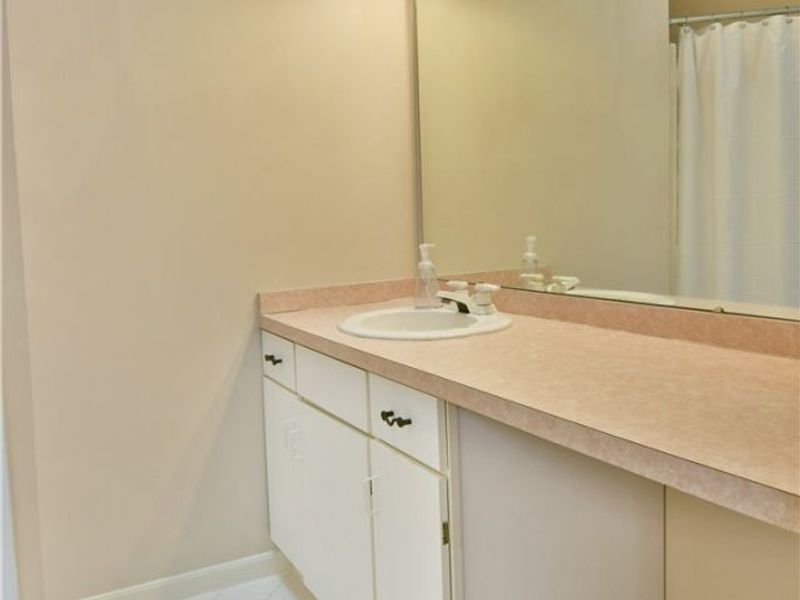 1283 Red Tail Hawk Court, Unit 3, Youngstown, OH 44512 Photo 35