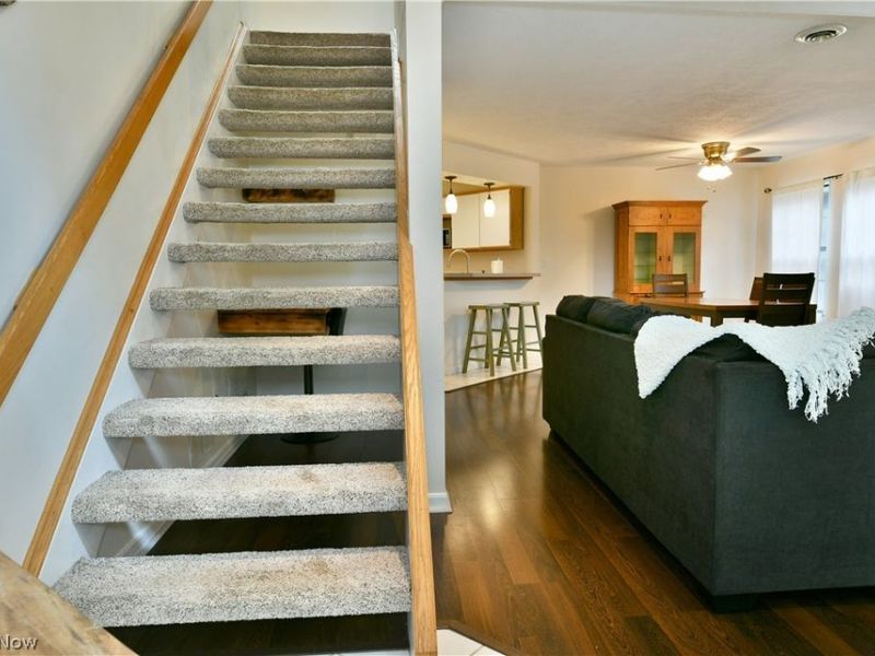 1283 Red Tail Hawk Court, Unit 3, Youngstown, OH 44512 Photo 5