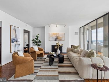 202 10 W RITTENHOUSE SQUARE, Unit 3302, PHILADELPHIA, PA 19103