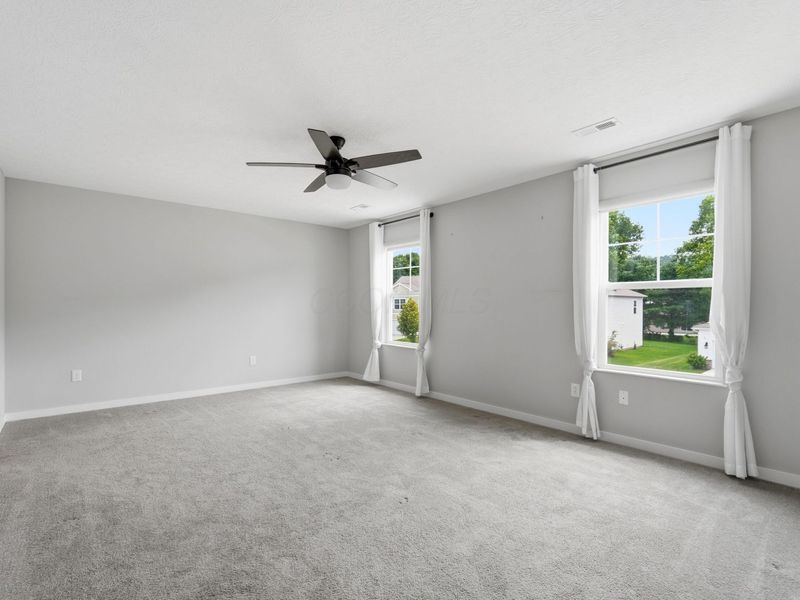 384 Kells Court E, Newark, OH 43055 Photo 16