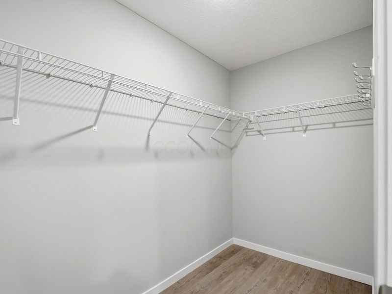 384 Kells Court E, Newark, OH 43055 Photo 21