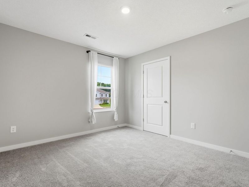 384 Kells Court E, Newark, OH 43055 Photo 26