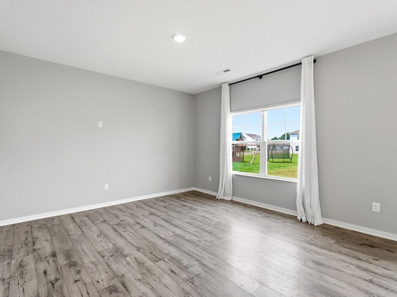 384 Kells Court E, Newark, OH 43055 Photo 5