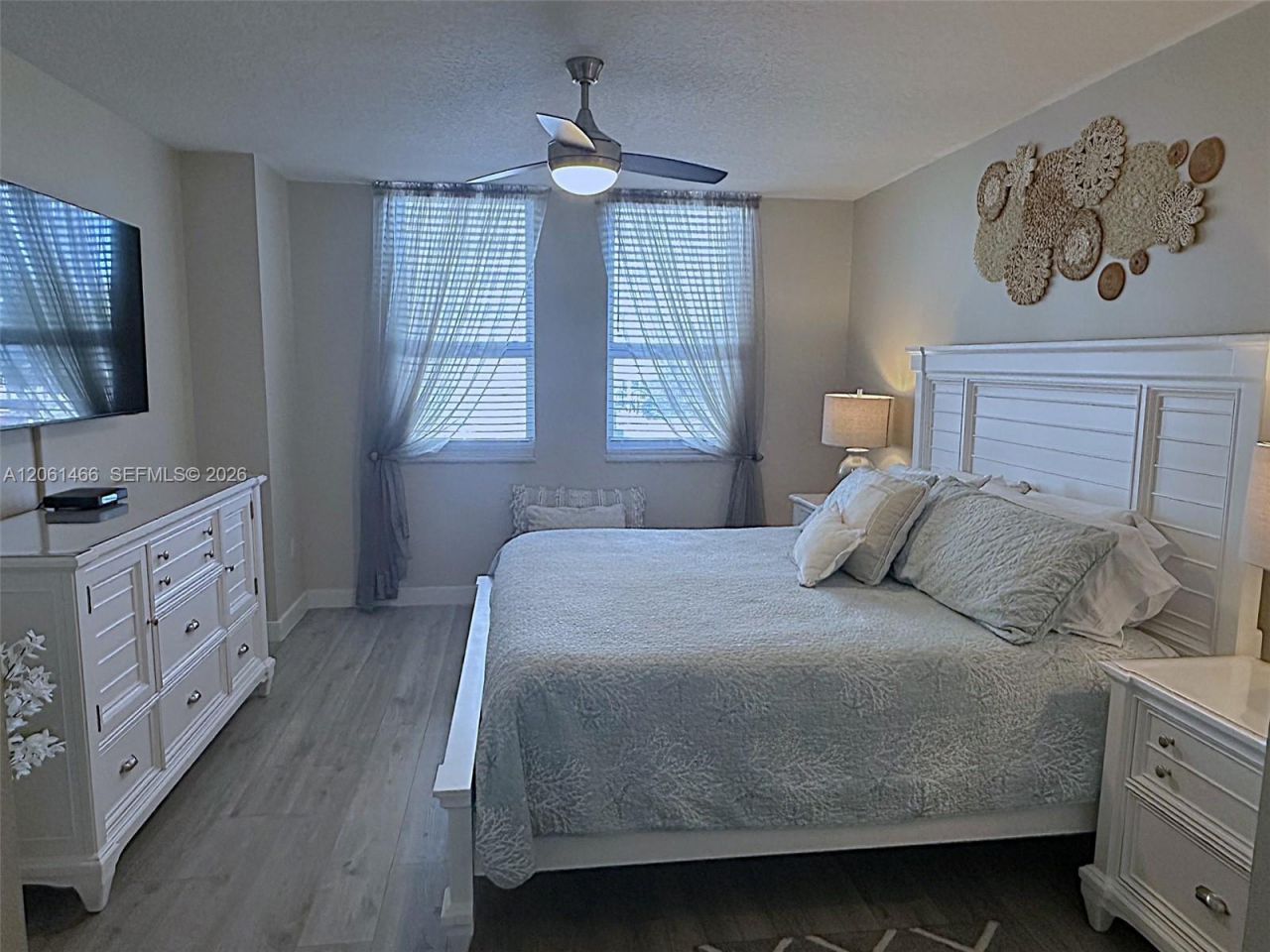 2080 S Ocean Drive, Unit 204, Hallandale Beach, FL 33009 Photo