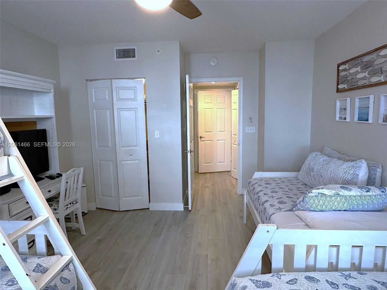 2080 S Ocean Drive, Unit 204, Hallandale Beach, FL 33009 Photo