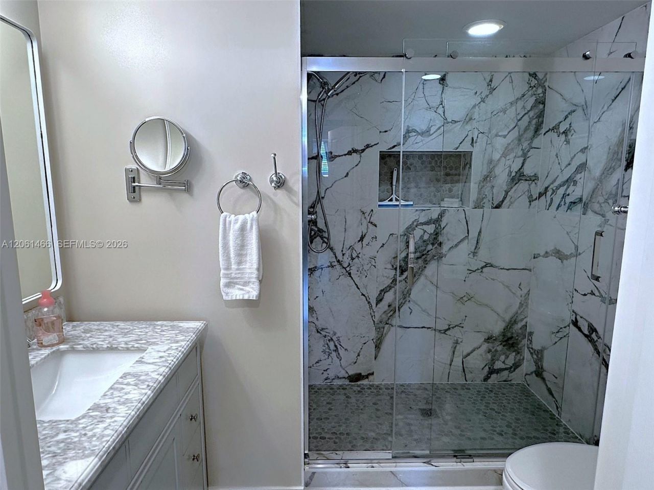 2080 S Ocean Drive, Unit 204, Hallandale Beach, FL 33009 Photo