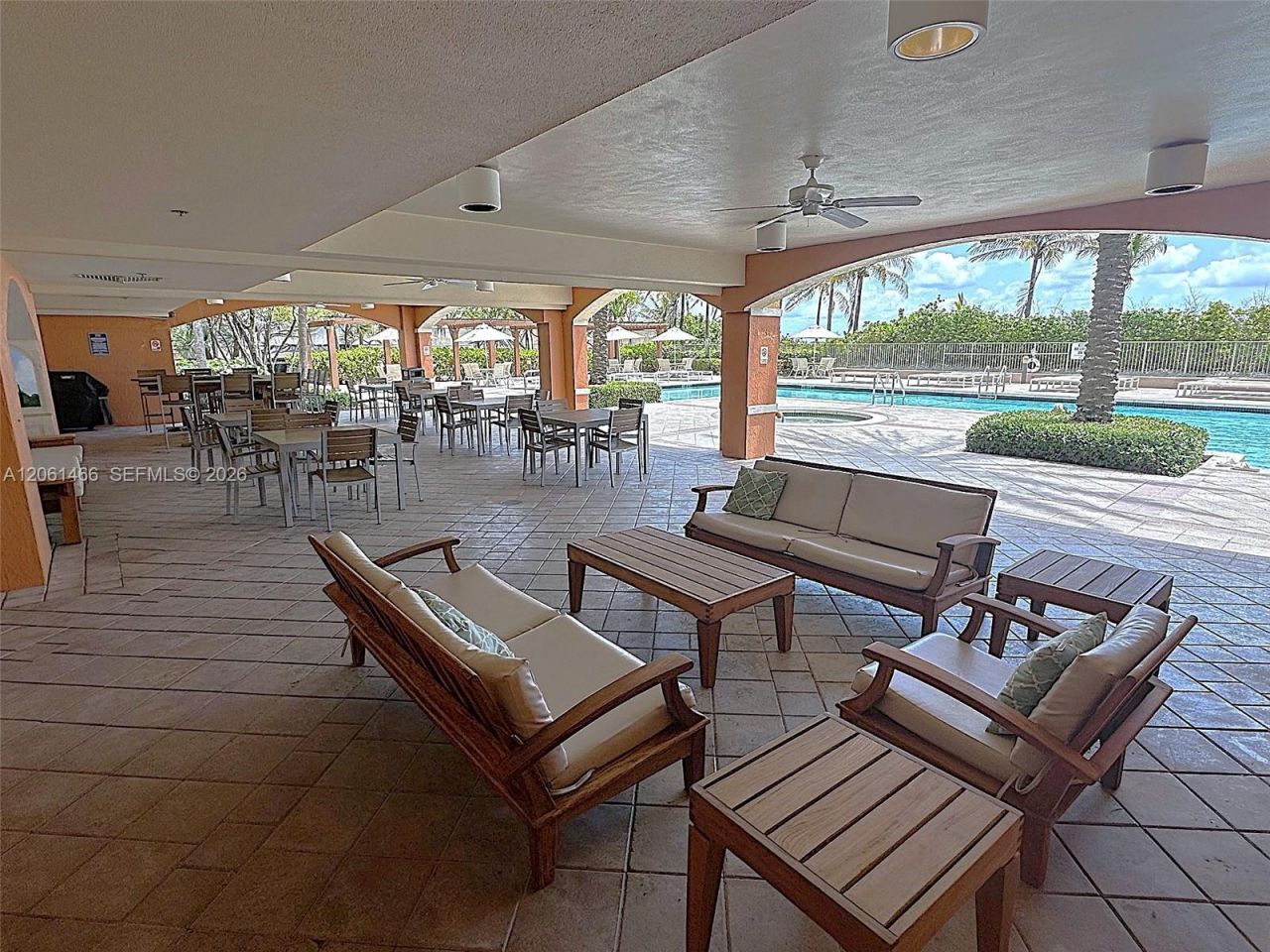 2080 S Ocean Drive, Unit 204, Hallandale Beach, FL 33009 Photo