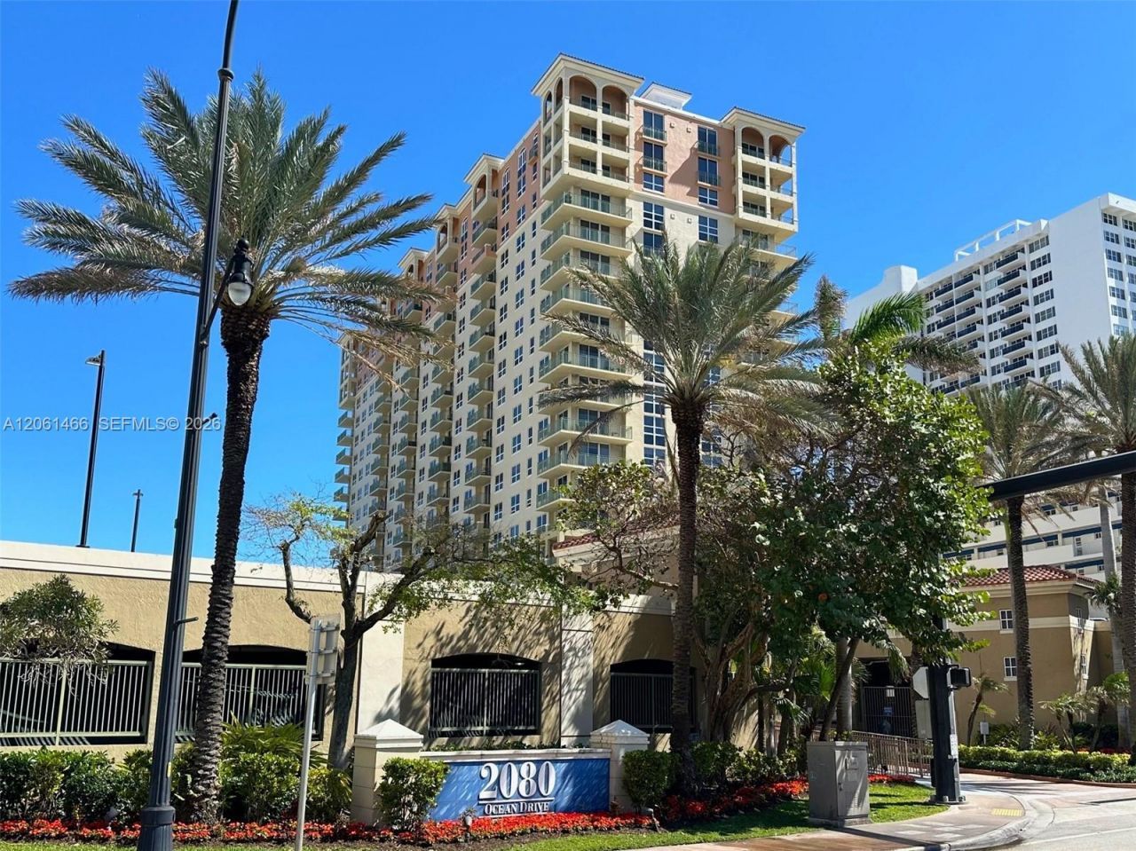 2080 S Ocean Drive, Unit 204, Hallandale Beach, FL 33009 Photo