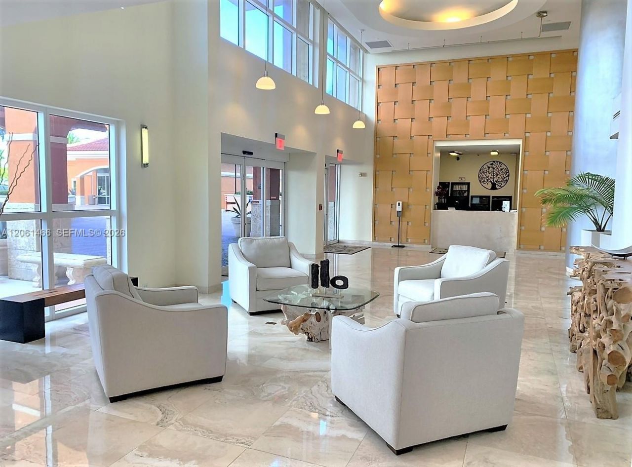 2080 S Ocean Drive, Unit 204, Hallandale Beach, FL 33009 Photo