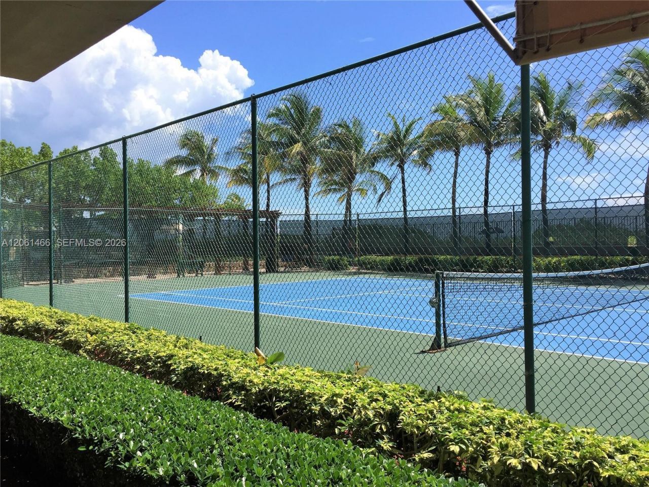 2080 S Ocean Drive, Unit 204, Hallandale Beach, FL 33009 Photo