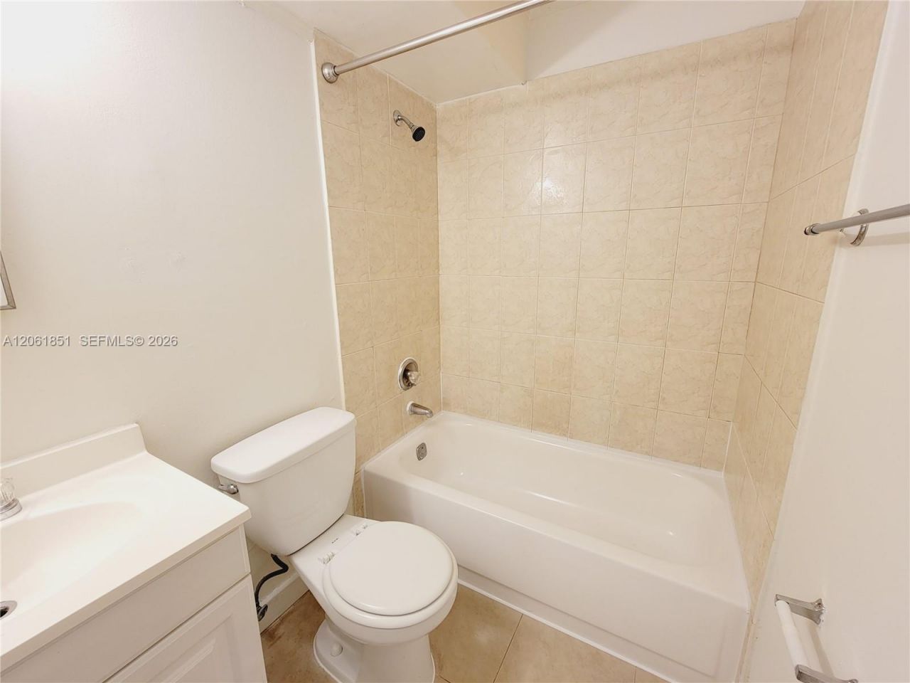 8040 N Colony Cir N, Unit 108, Tamarac, FL 33321 Photo