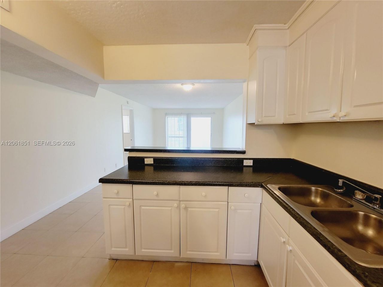 8040 N Colony Cir N, Unit 108, Tamarac, FL 33321 Photo