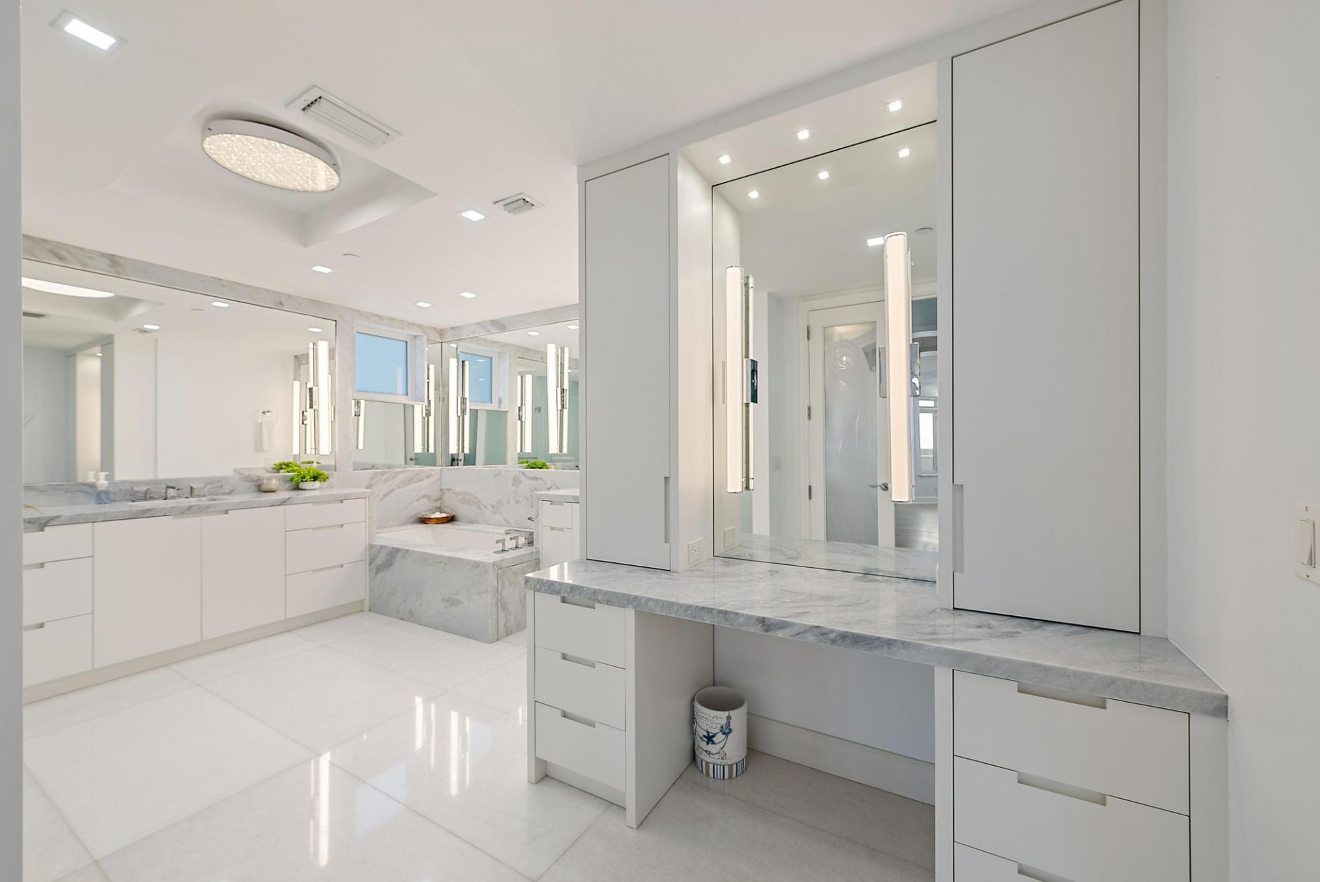 2070 N Ocean Boulevard, Unit PH4, Boca Raton, FL 33431 Photo