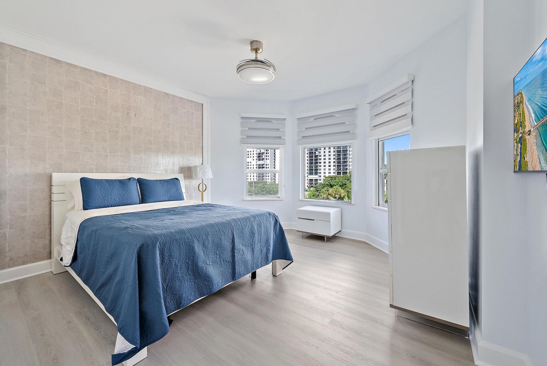 2070 N Ocean Boulevard, Unit PH4, Boca Raton, FL 33431 Photo