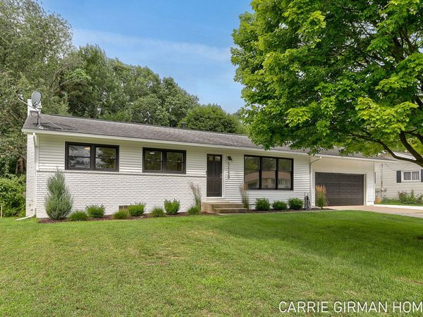 5159 Melmax Street, Norton Shores, MI 49441