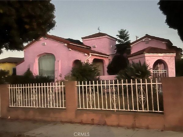 1960 W 84th, Los Angeles, CA 90047