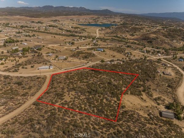 874 Lake Canyon Drive, Aguanga, CA 92536