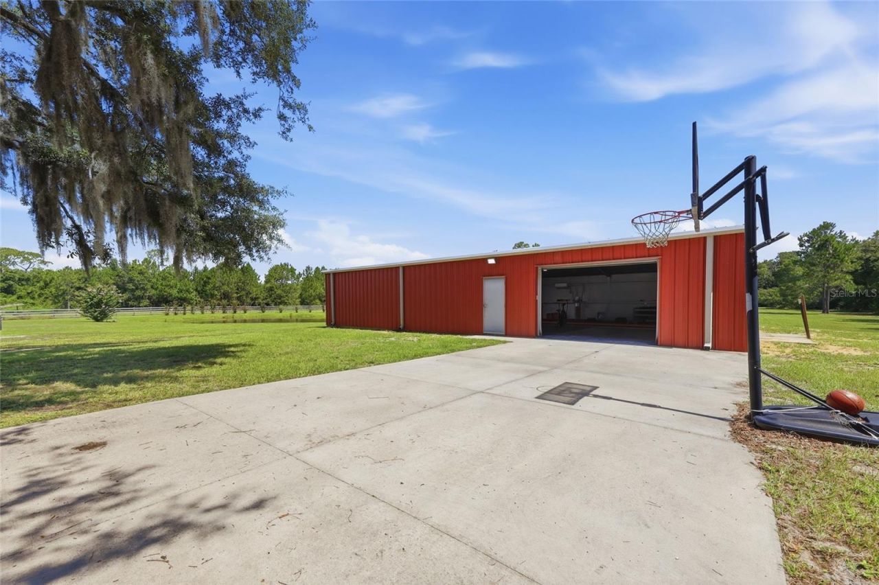 13525 Palm Drive, Astatula, FL 34705 Photo