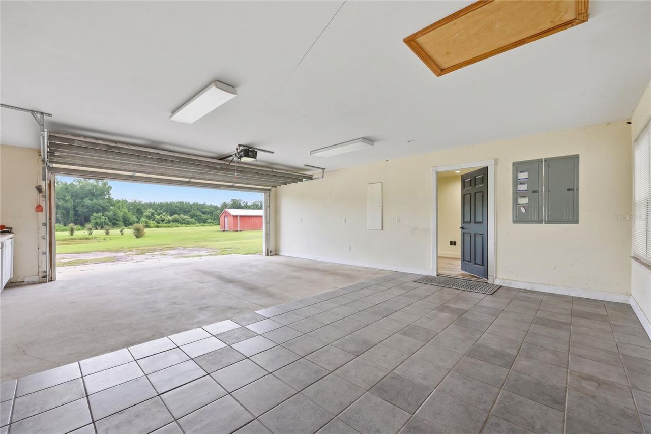13525 Palm Drive, Astatula, FL 34705 Photo