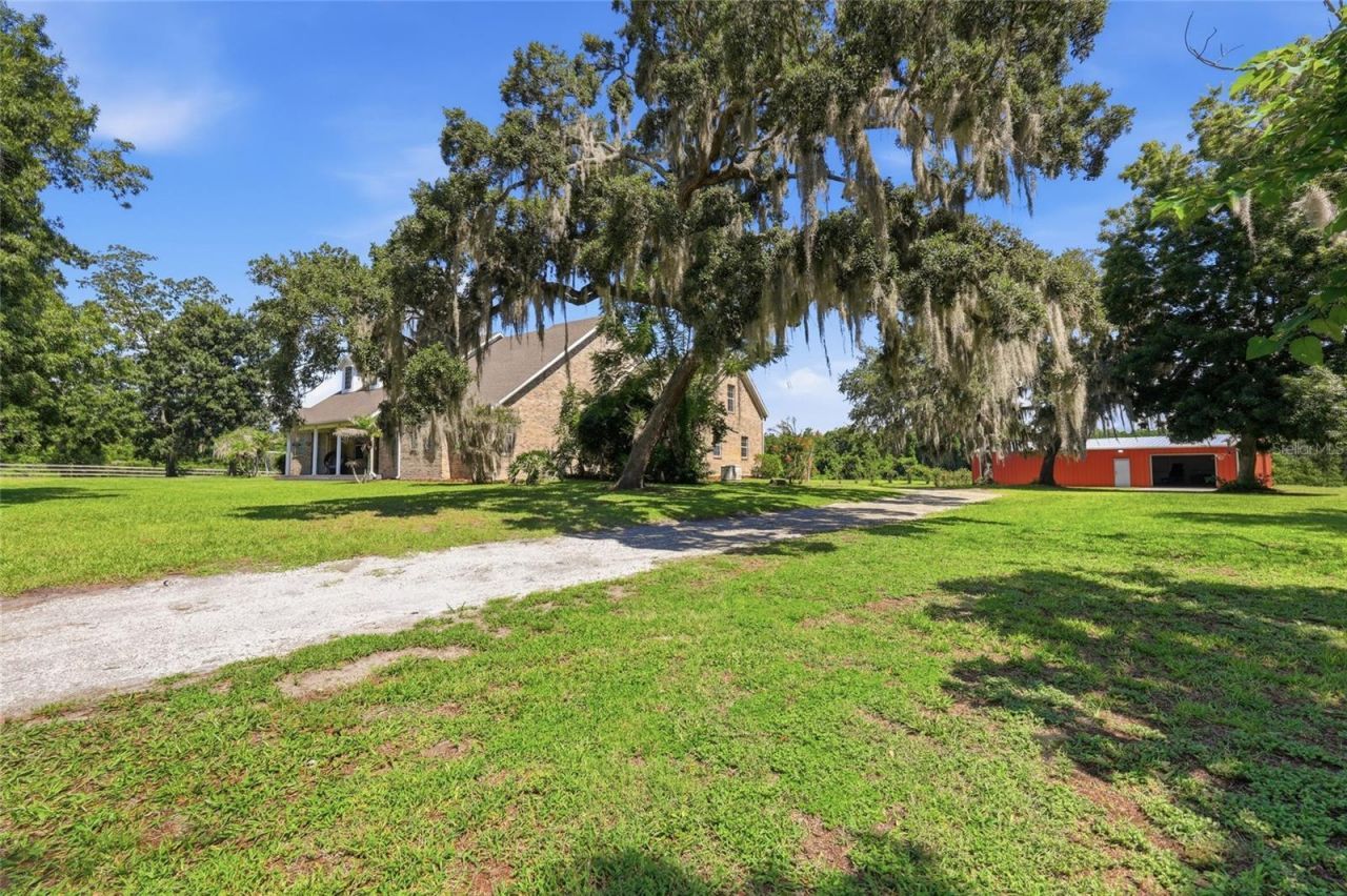 13525 Palm Drive, Astatula, FL 34705 Photo