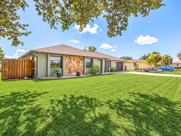 3242 CARDIFF ST , PUNTA GORDA, FL 33983