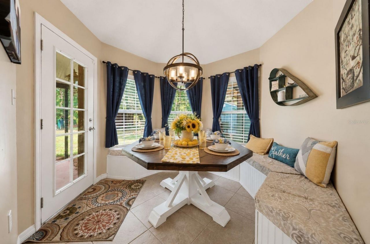 44131 Parkway Lane, Altoona, FL 32702 Photo