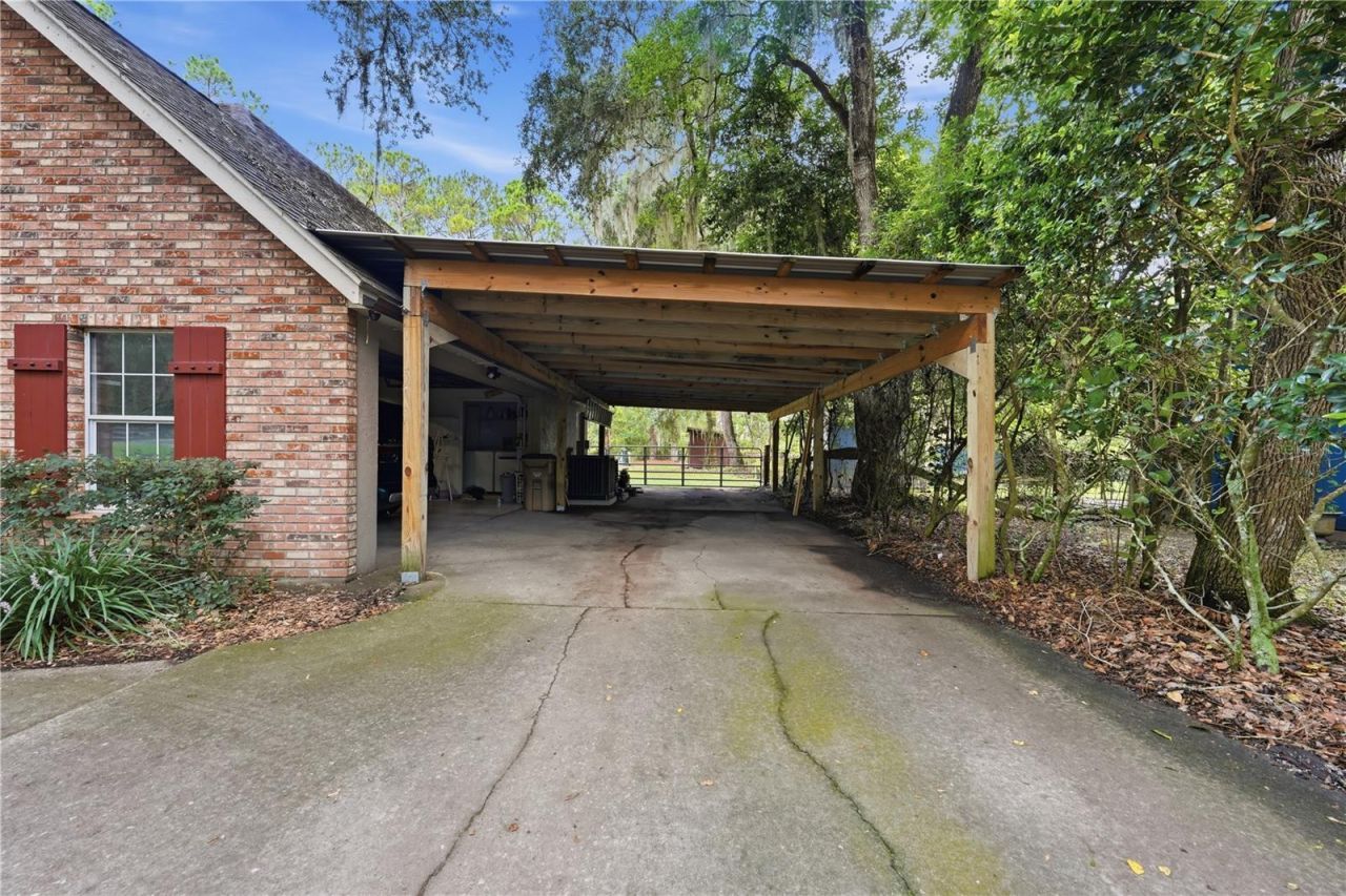 44131 Parkway Lane, Altoona, FL 32702 Photo