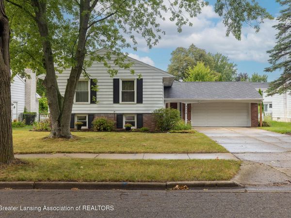 3426 Ginger Snap Lane, Lansing, MI 48911