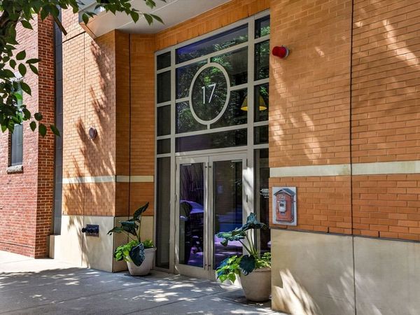 17 Otis, Unit D308, Cambridge, MA 02141