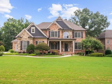 4703 Grandview Parkway, Flowery Branch, GA 30542