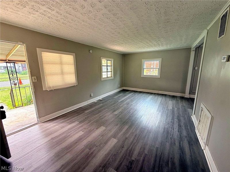 4109 E 106th Street, Cleveland, OH 44105 Photo 5