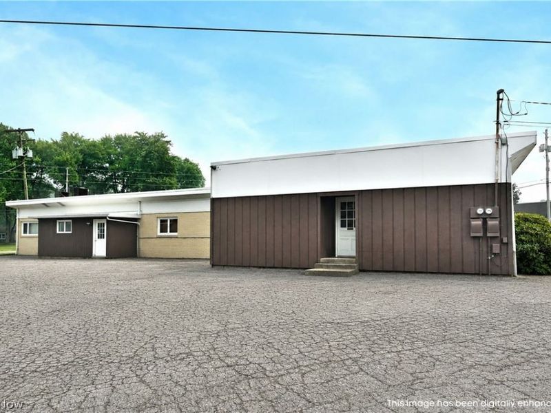 696 Valley View Drive , Brookfield, OH 44403 Photo 47