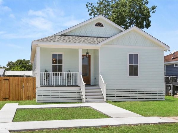 6230 LAFAYE Street , New Orleans, LA 70122
