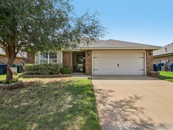 9613 Lauren Drive, Oklahoma City, OK 73160