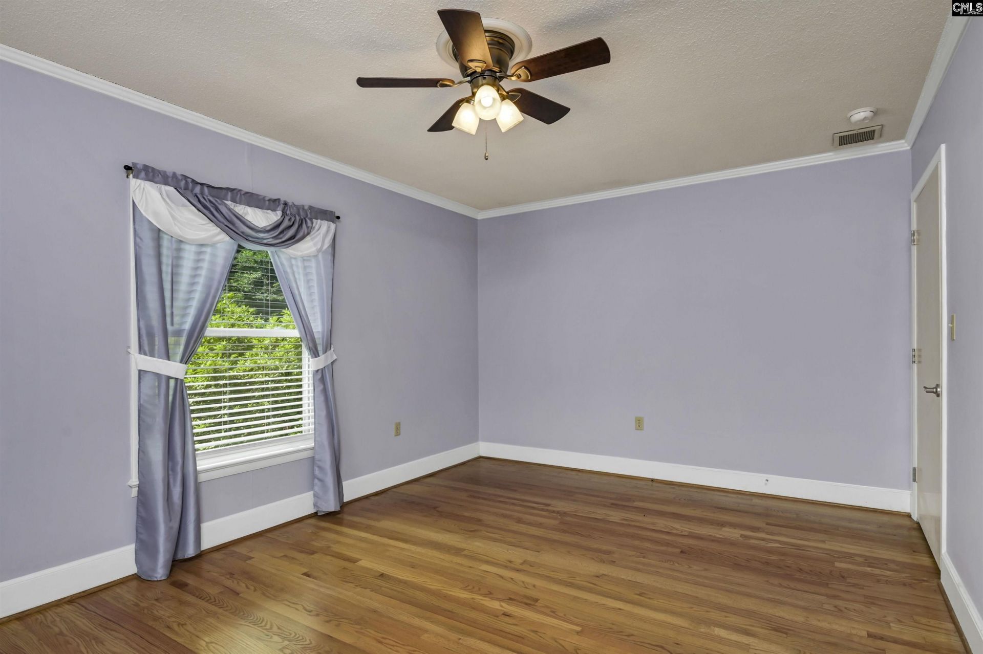 1119 Douglas Street Photo 17