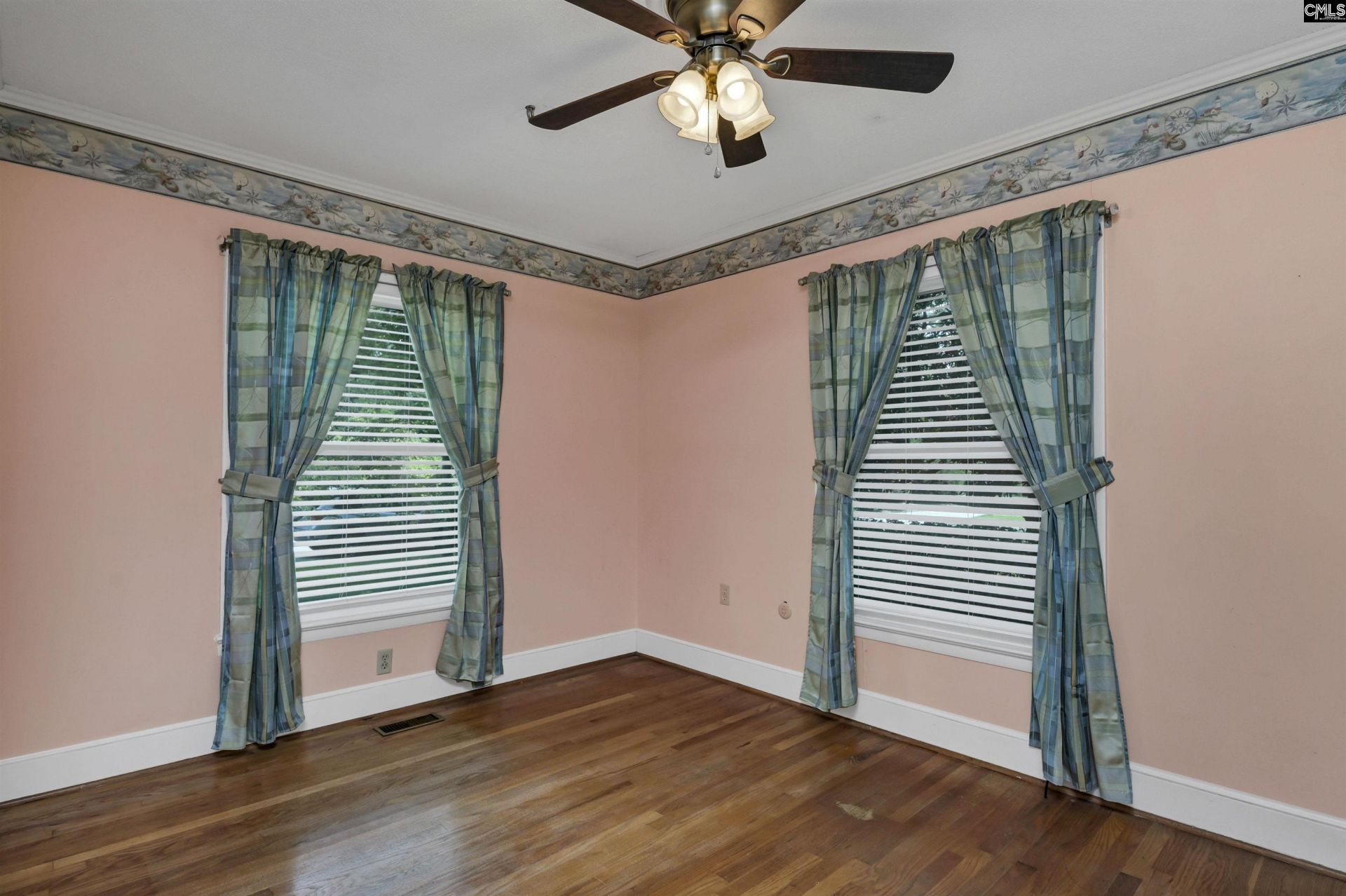 1119 Douglas Street Photo 32