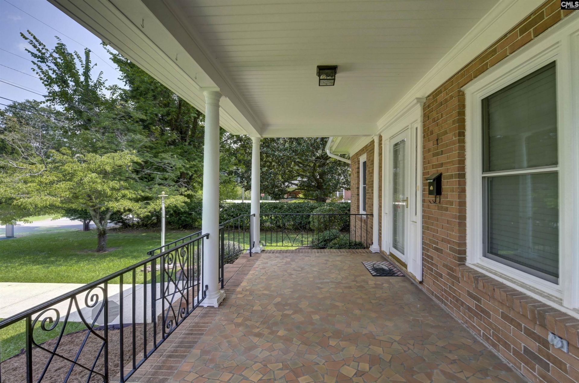 1119 Douglas Street Photo 36