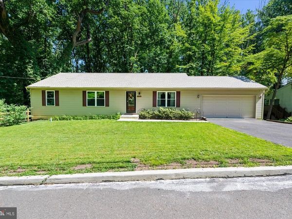2531 TULIP LANE , FEASTERVILLE TREVOSE, PA 19053