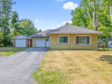 5582 Kathan Road , Brewerton, NY 13029