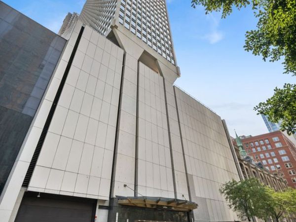 111 E Chestnut Street , Unit 47F, Chicago, IL 60611