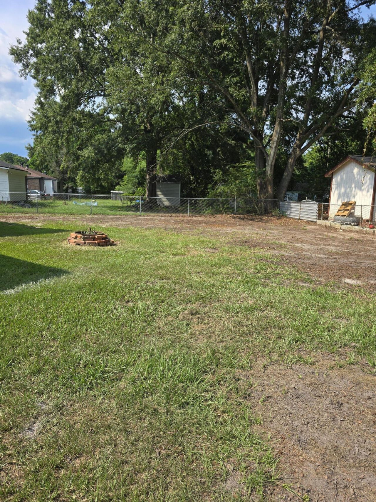 300 Mary Scott Drive Photo 14