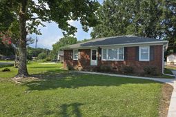 300 Mary Scott Drive photo 4