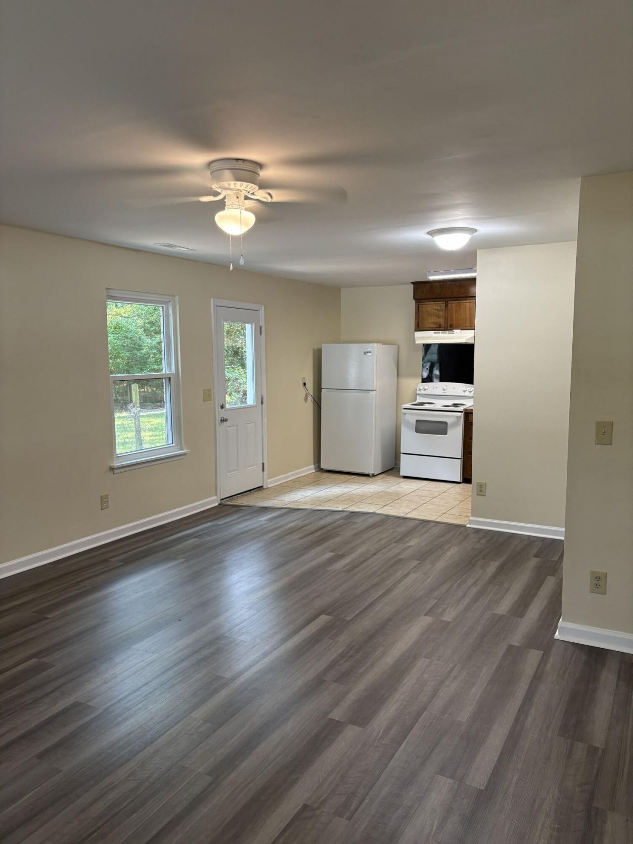 805 Sandpiper Drive Photo 6